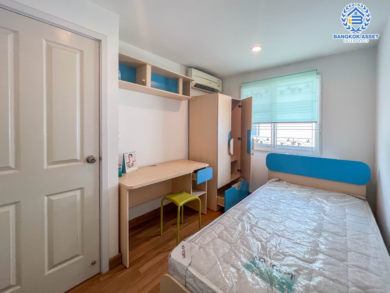 ทาวน์เฮ้าส์มือสองย่านนครปฐม ม.พฤกษาทาวน์เน็กซ์ ปิ่นเกล้า-พุทธมณฑลสาย4 บนเนื้อที่ 16 ตร.ว. ฟังก์ชัน 3 ห้องนอน 2 ห้องน้ำ 1 ที่จอดรถ เดินทางสะดวก บนทำเลเชื่อมต่อถ.พุทธมณฑลสาย4, ถ.บรมราชชนนี, ถ.เพชรเกษม ใกล้ ม.มหิดล และเซ็นทรัลศาลายา